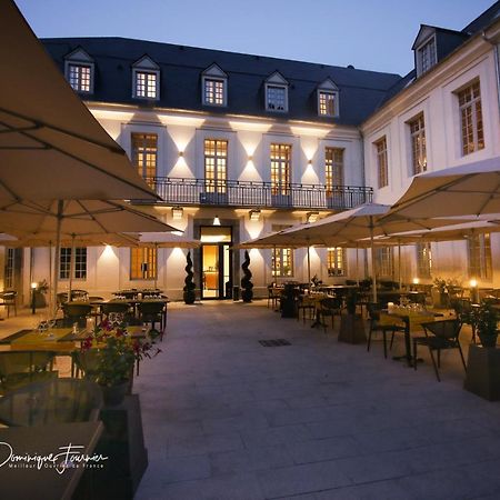 Готель Le Castel D'Alti Bagneres-de-Luchon Екстер'єр фото