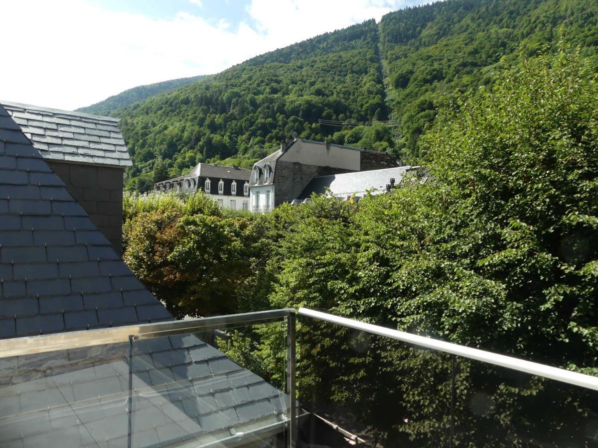 Готель Le Castel D'Alti Bagneres-de-Luchon Екстер'єр фото